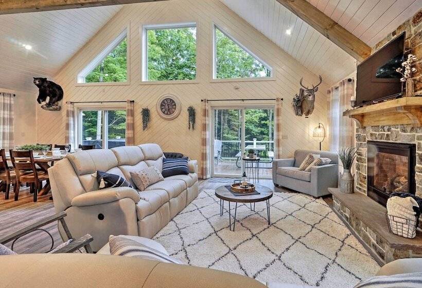 Benezette Cabin W/hot Tub, Grill & Mtn Views