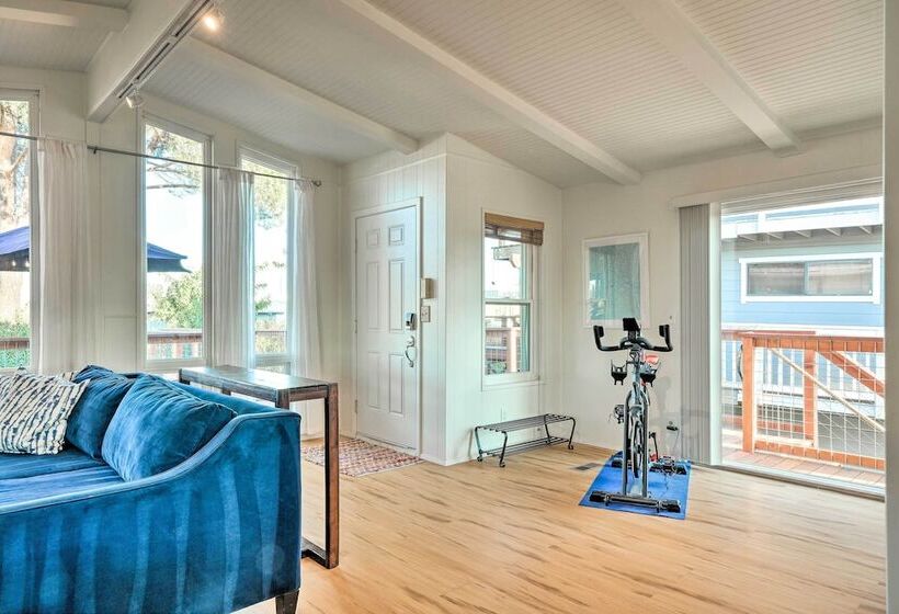 Bethel Island Sanctuary W/ Dock & Boathouse