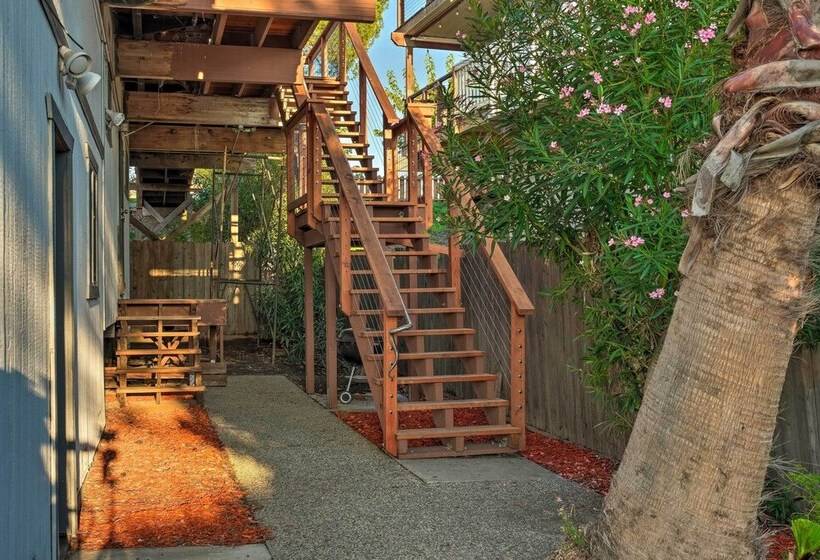 Bethel Island Sanctuary W/ Dock & Boathouse