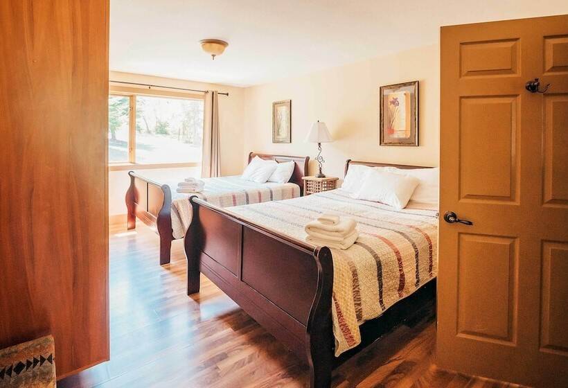 Big House Lodge    Cle Elum Retreat On 8 Acres!