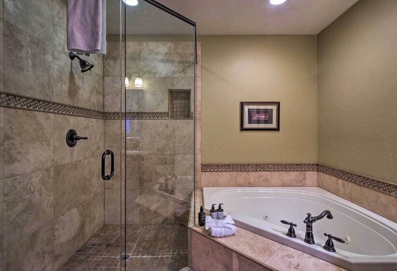 Blue River Home W/ Hot Tub, 6 Mi To Skiing!