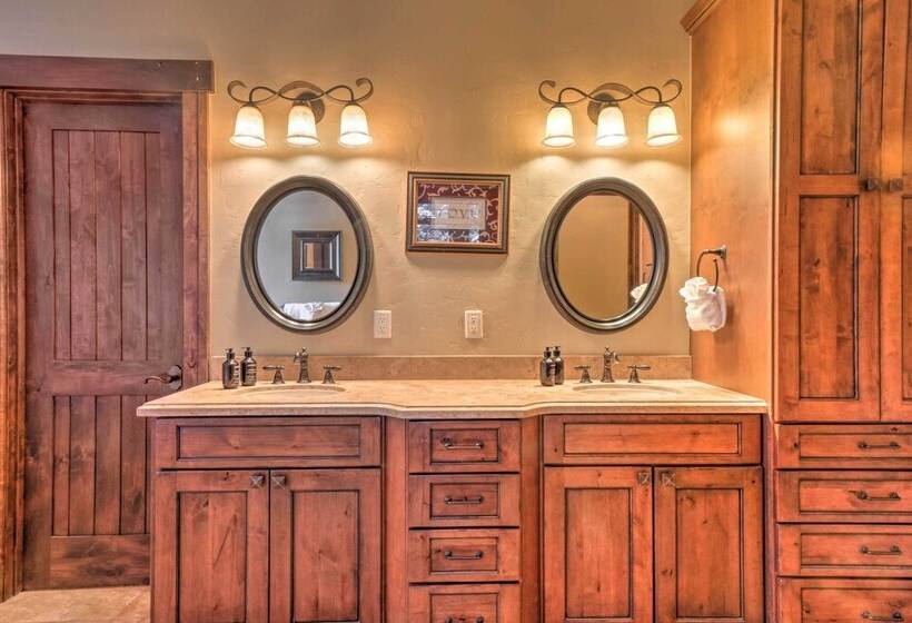 Blue River Home W/ Hot Tub, 6 Mi To Skiing!