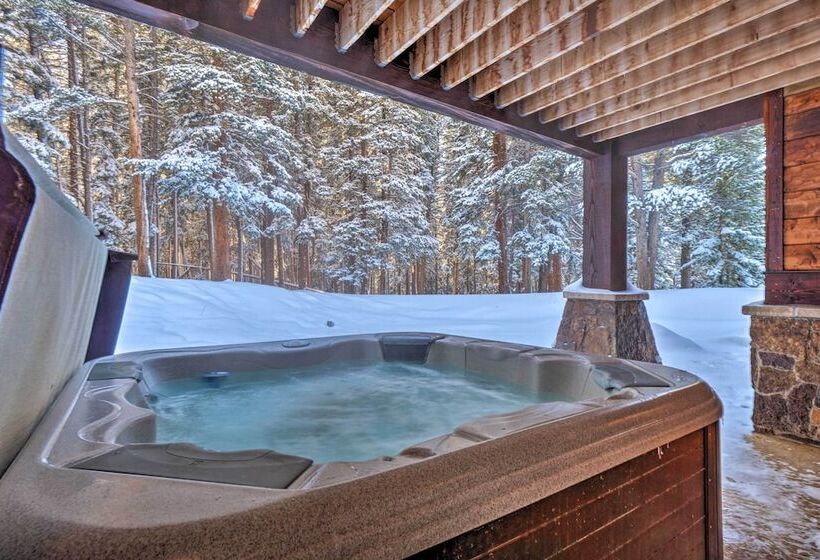 Blue River Home W/ Hot Tub, 6 Mi To Skiing!