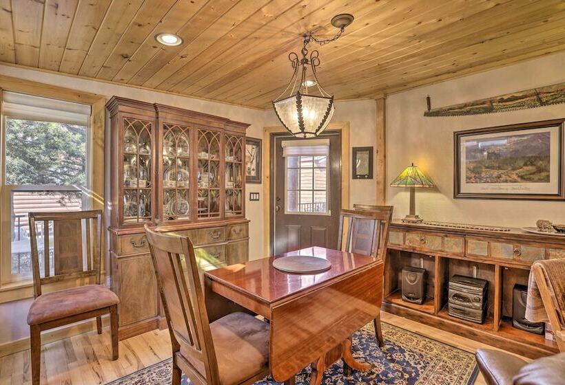 Resort Perks & Mtn Views: Breckenridge Cabin!