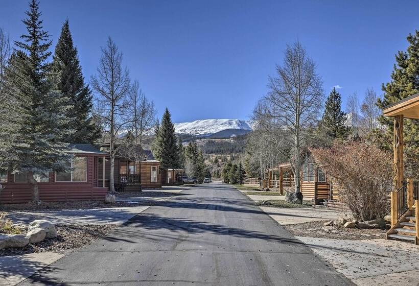 Resort Perks & Mtn Views: Breckenridge Cabin!
