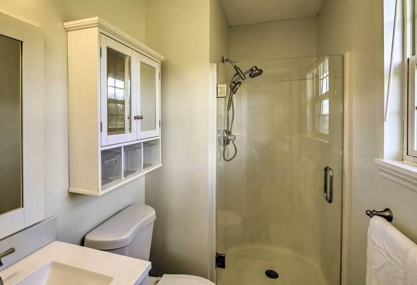 Bristol Home 3 Mi To State Street!