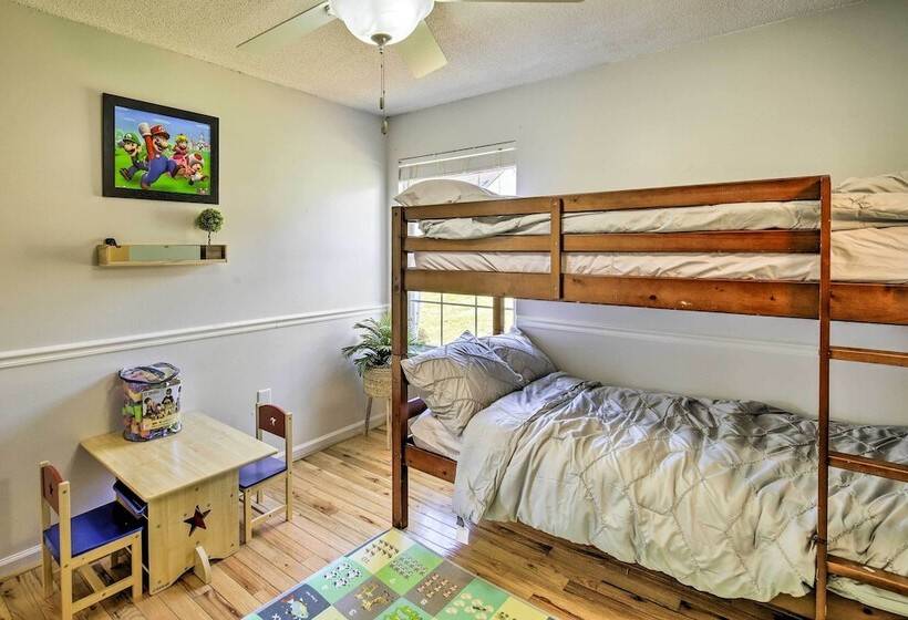 Bristol Home 3 Mi To State Street!