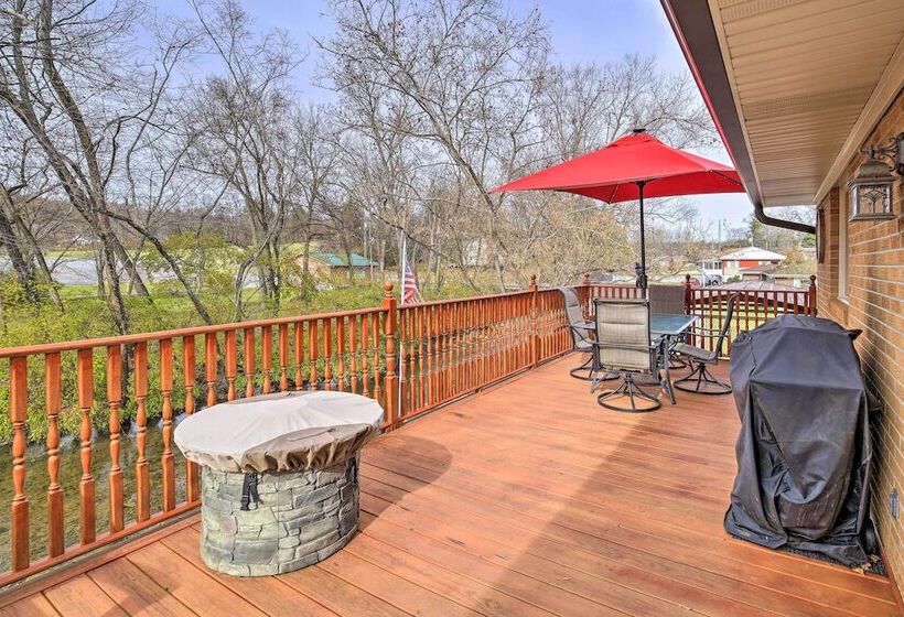 Bristol Retreat W/ Creek Access: 2 Mi To Dtwn