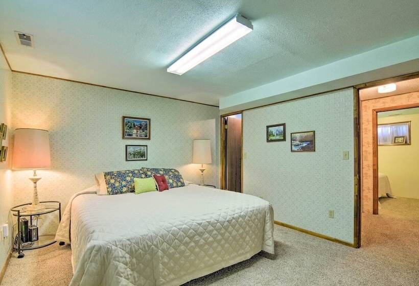 Bryce Canyon Area House W/ Mountain Views!