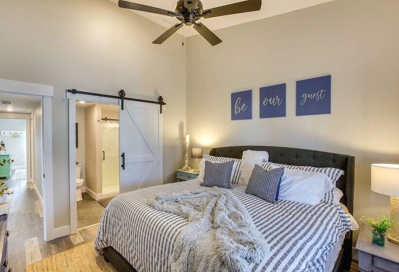 Byrdstown Home Near Dale Hollow Lake!