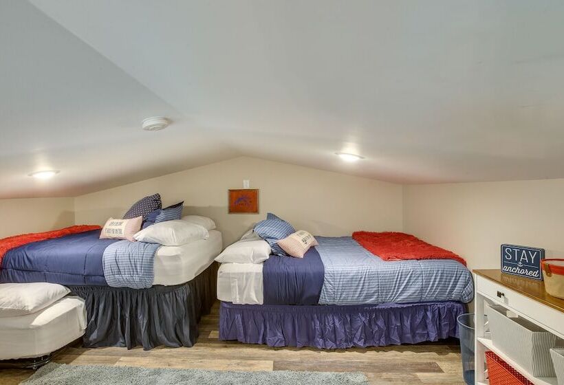 Byrdstown Home Near Dale Hollow Lake!