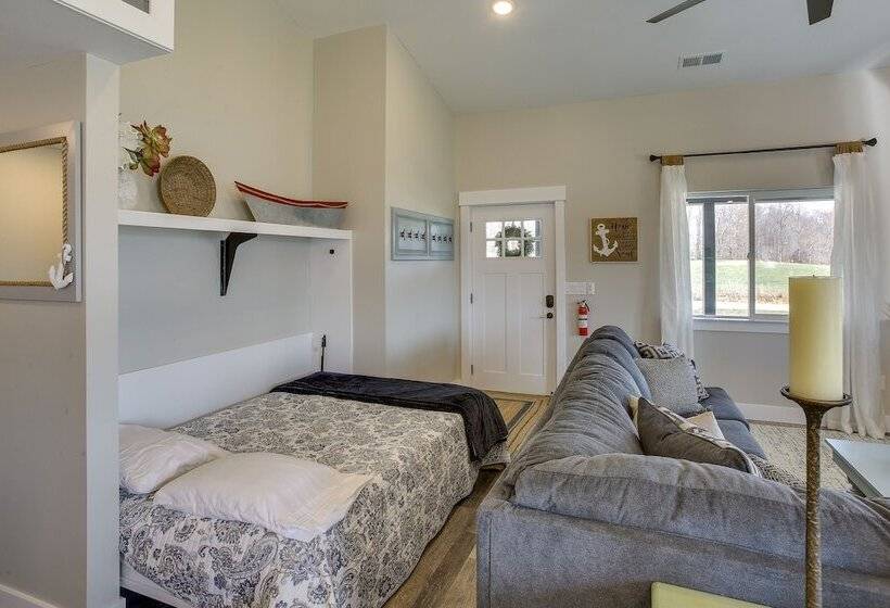 Byrdstown Home Near Dale Hollow Lake!