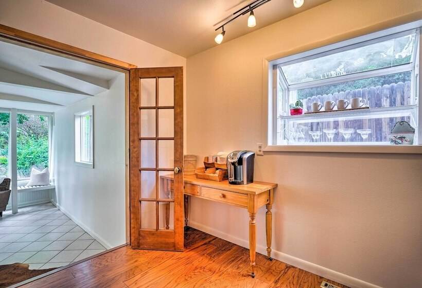 Cañon City Casa W/ Spacious, Private Yard!