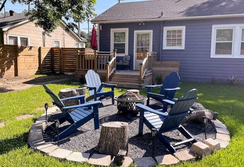 Central Cottage W/ Grill, 1 Mi To Cajun Field