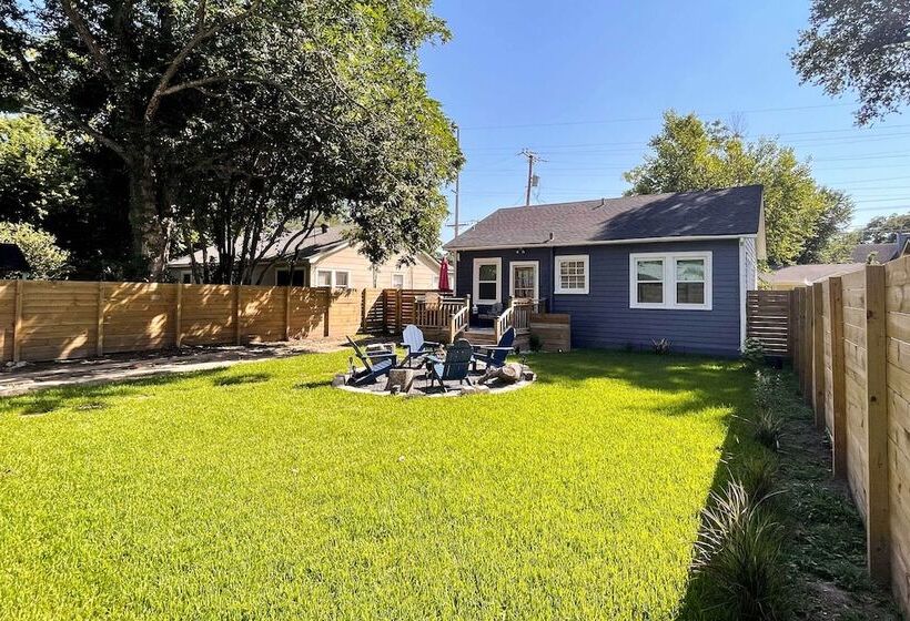 Central Cottage W/ Grill, 1 Mi To Cajun Field