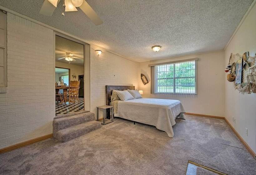 Charming Clayton Home ~ 4 Mi To Sardis Lake!