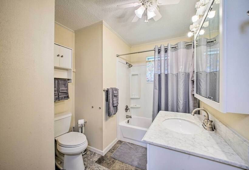 Charming Clayton Home ~ 4 Mi To Sardis Lake!