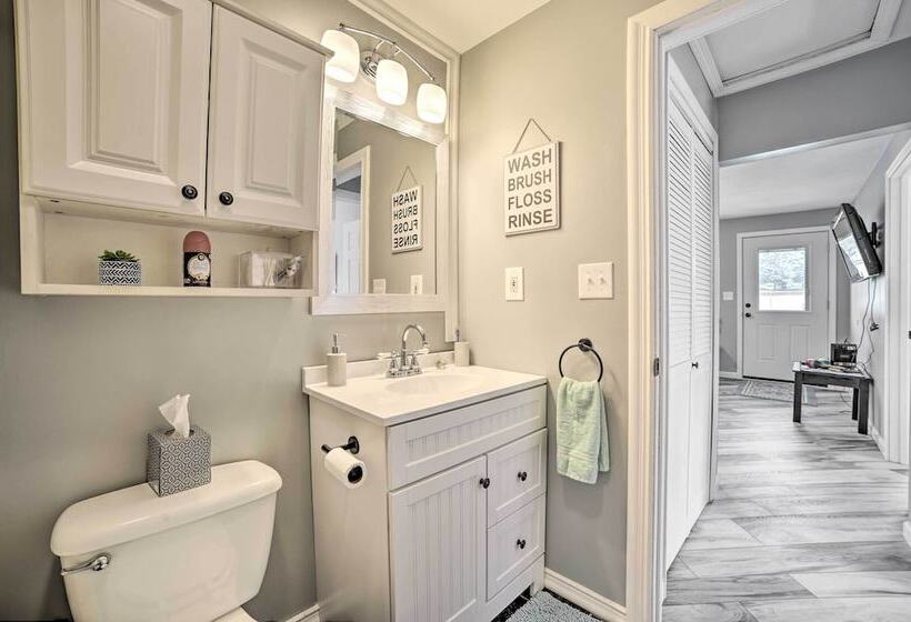 Pet Friendly Frederic Home: All Season Adventure!