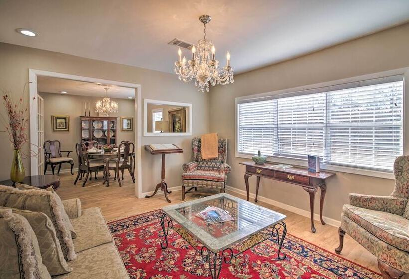 Charming Oxford Home ~ 7 Mi To Ole Miss!