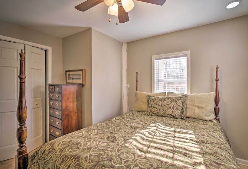 Charming Oxford Home ~ 7 Mi To Ole Miss!