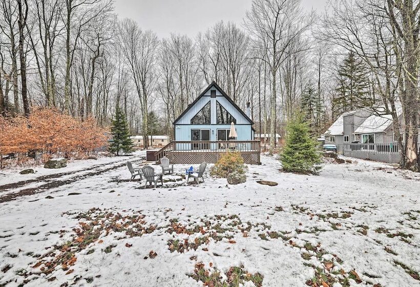 Walk To Arrowhead Lake: Cabin W/ Private Hot Tub!