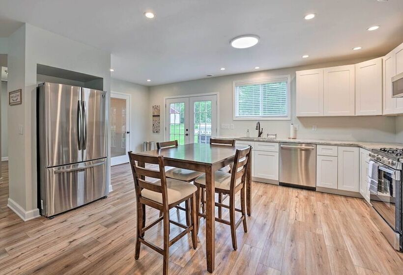 Chic Watervliet Digs   Walk To Paw Paw Lake!