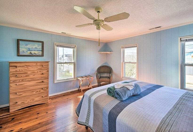 Chincoteague House W/ Enclosed Porch + Deck