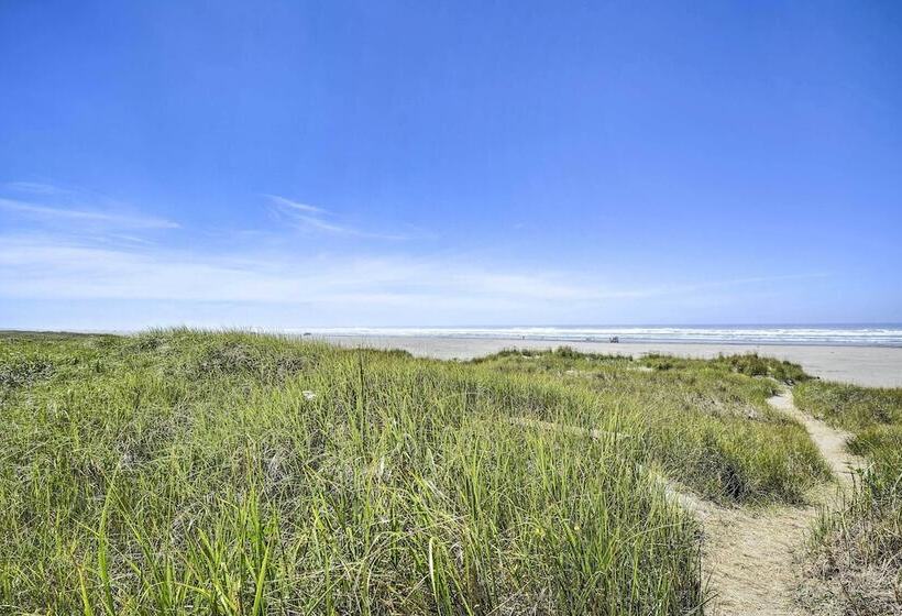 Coastal Pnw Gem W/ Hot Tub   Walk To Beach!