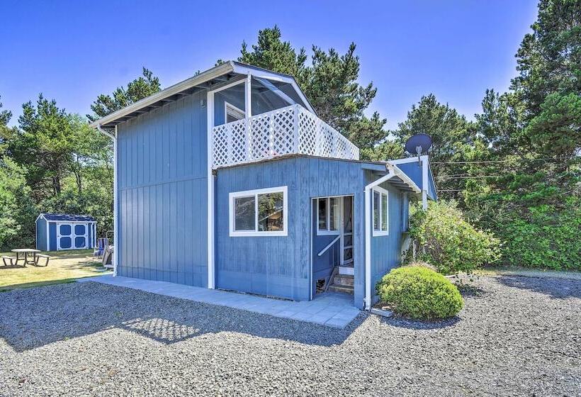 Coastal Pnw Gem W/ Hot Tub   Walk To Beach!