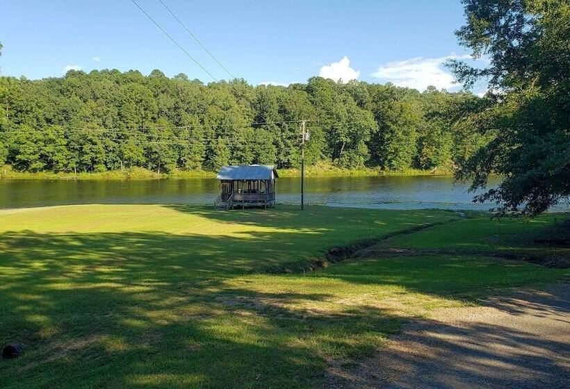 Coffeeville Cabin W/deck ~7 Mi. To Grenada Lk