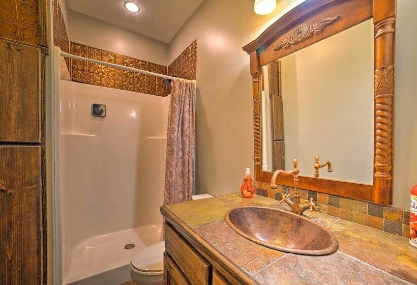 Coffeeville Cabin W/deck ~7 Mi. To Grenada Lk