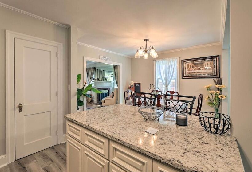 Convenient Jacksonville Home W/ Yard & Patio!