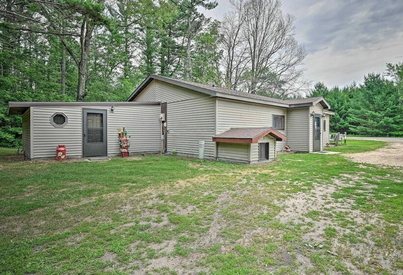 Cozy Arkdale Home W/ Fire Pit, Walk To Lake!