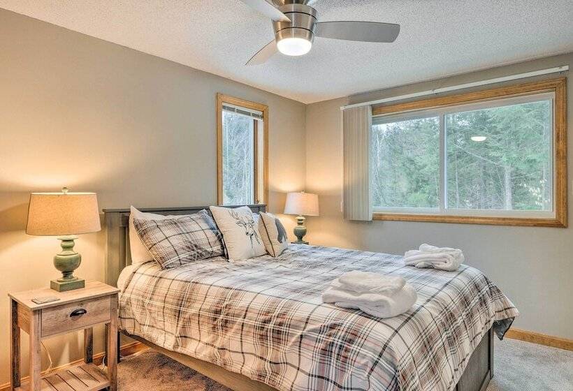 Mountain View House In Campton Close To Skiing!