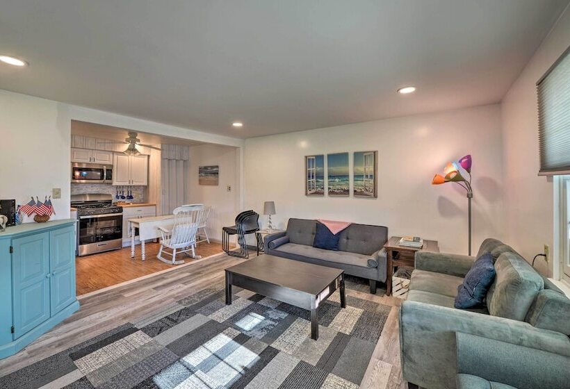 Cozy Cape May Escape Near Beaches & Golfing!