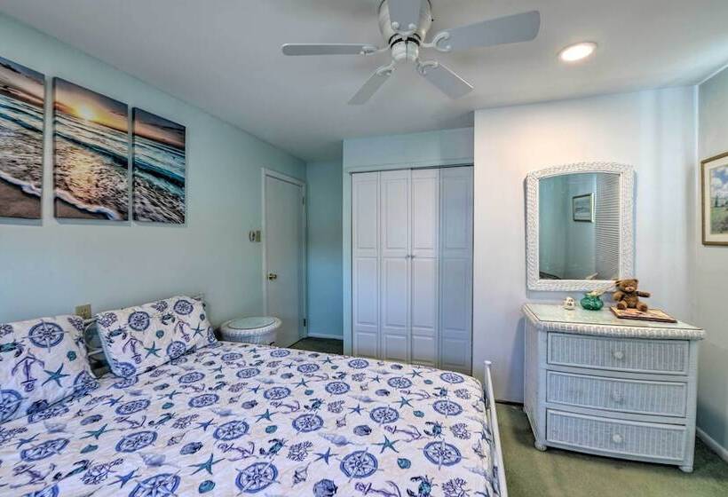 Cozy Cape May Escape Near Beaches & Golfing!