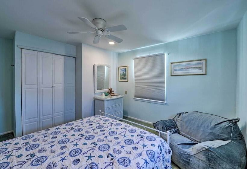 Cozy Cape May Escape Near Beaches & Golfing!