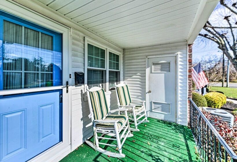 Cozy Cape May Escape Near Beaches & Golfing!