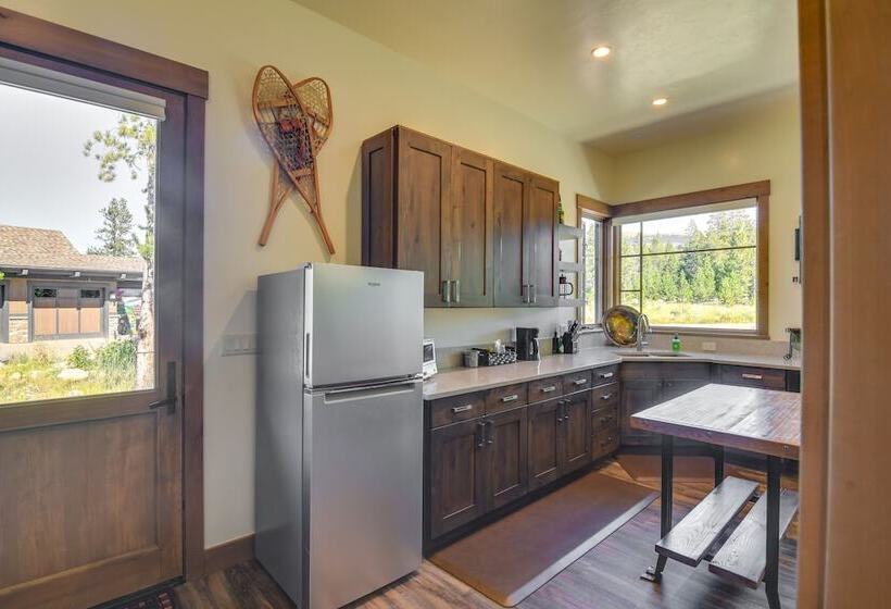 Cozy Fraser Cabin W/ Views & Moose Sightings!