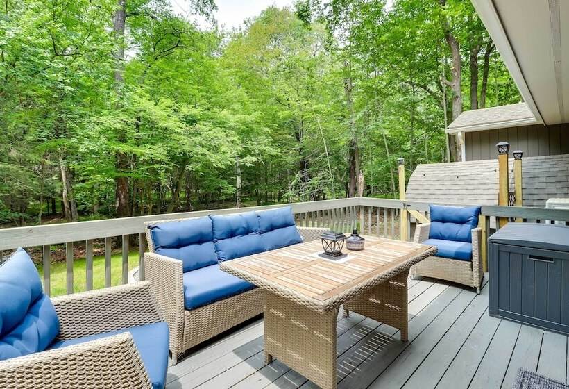Near Skiing & Hiking: Gouldsboro Home W/ Yard