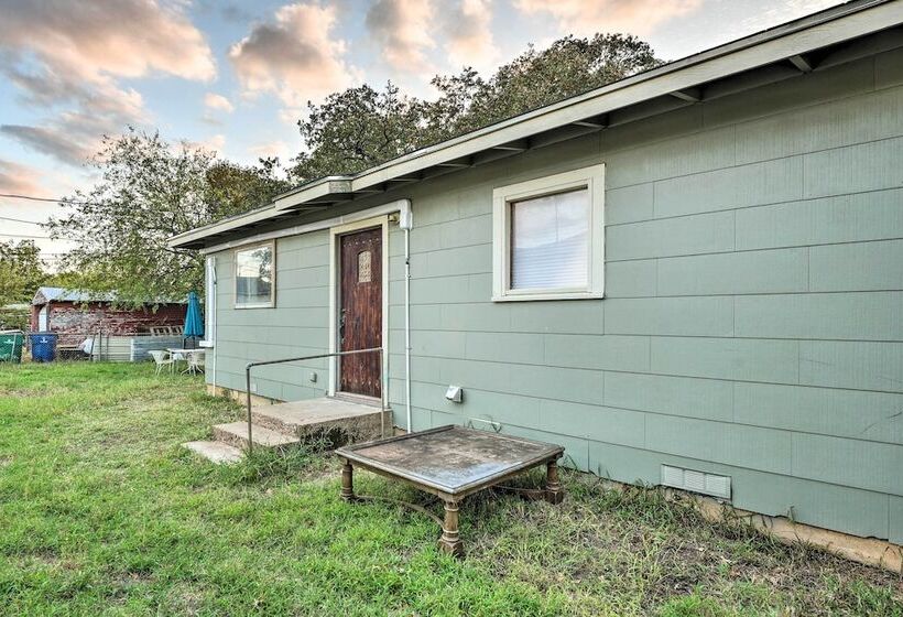 Cozy Graham Retreat ~ 3 Mi To Lake Eddleman!