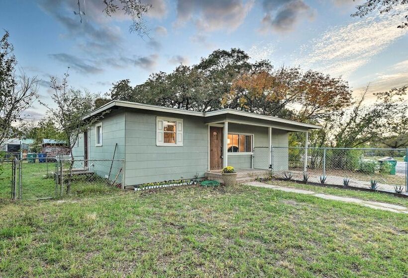 Cozy Graham Retreat ~ 3 Mi To Lake Eddleman!