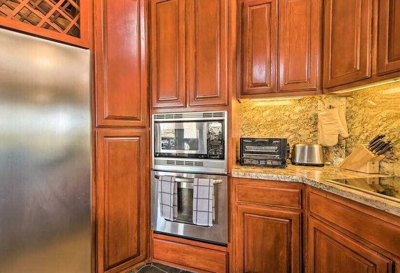 Cozy Grand Woodland Cabin W/ Mountain Views