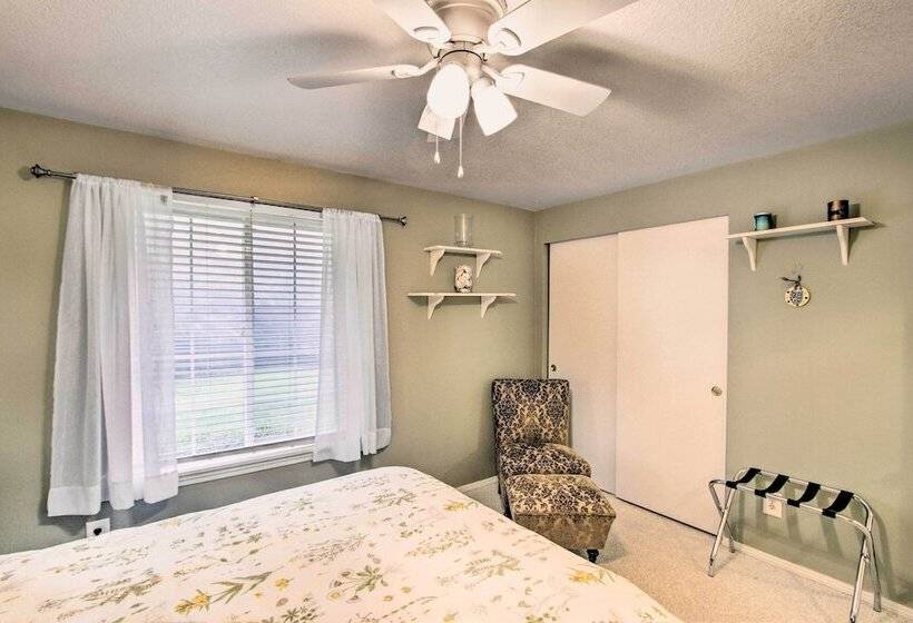 Cozy Home By Henderson Bay   8 Miles To Gig Harbor