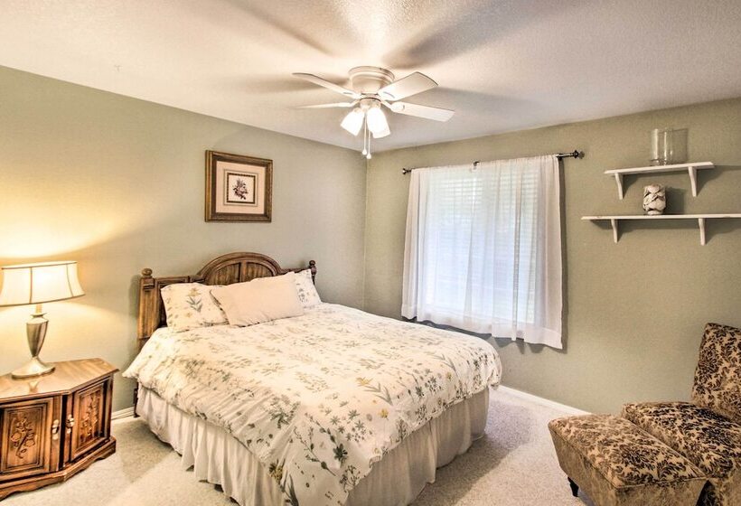 Cozy Home By Henderson Bay   8 Miles To Gig Harbor