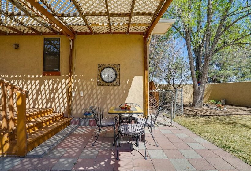 Cozy Las Cruces Home   2 Mi To New Mexico State!