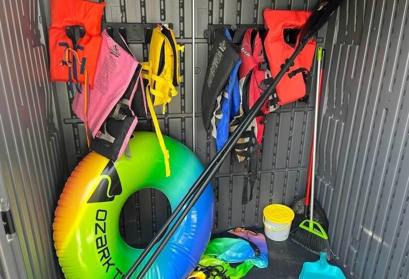 Cozy, New Build Cabin: Steps To Lake Conroe!