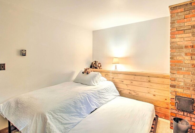 Cozy North Conway Home: Walk To Slopes & Dtwn