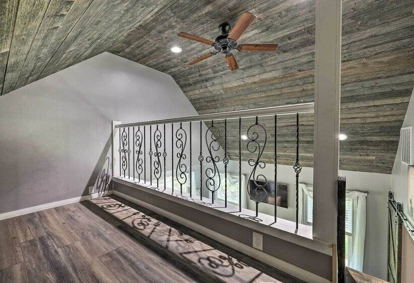 Cozy Spring Branch Cottage In Hill Country!