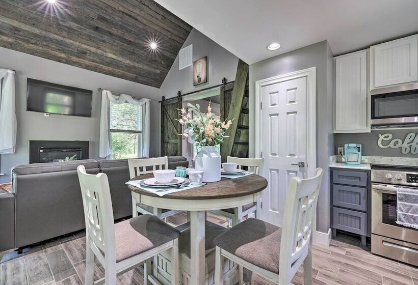Cozy Spring Branch Cottage In Hill Country!